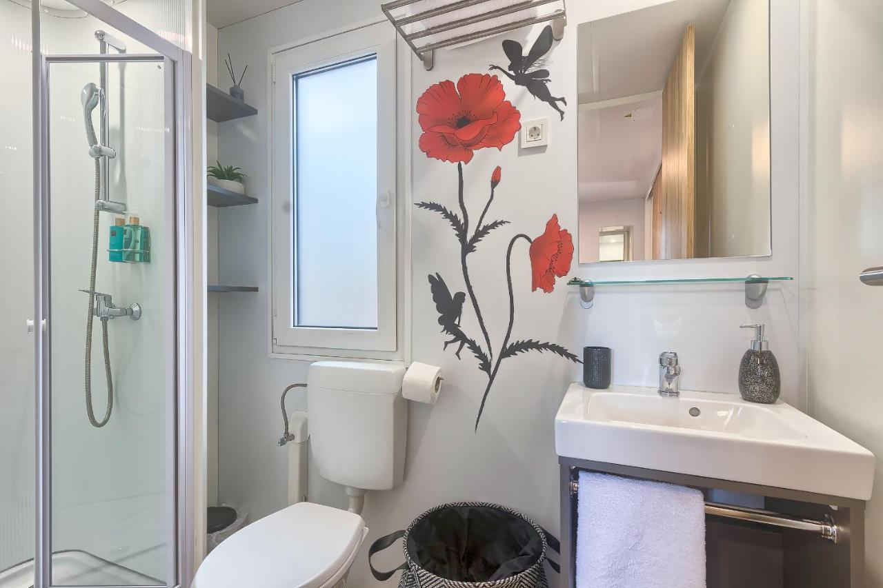 Total Escape Mobile Home Nera Camp Porton Biondi روفينج المظهر الخارجي الصورة